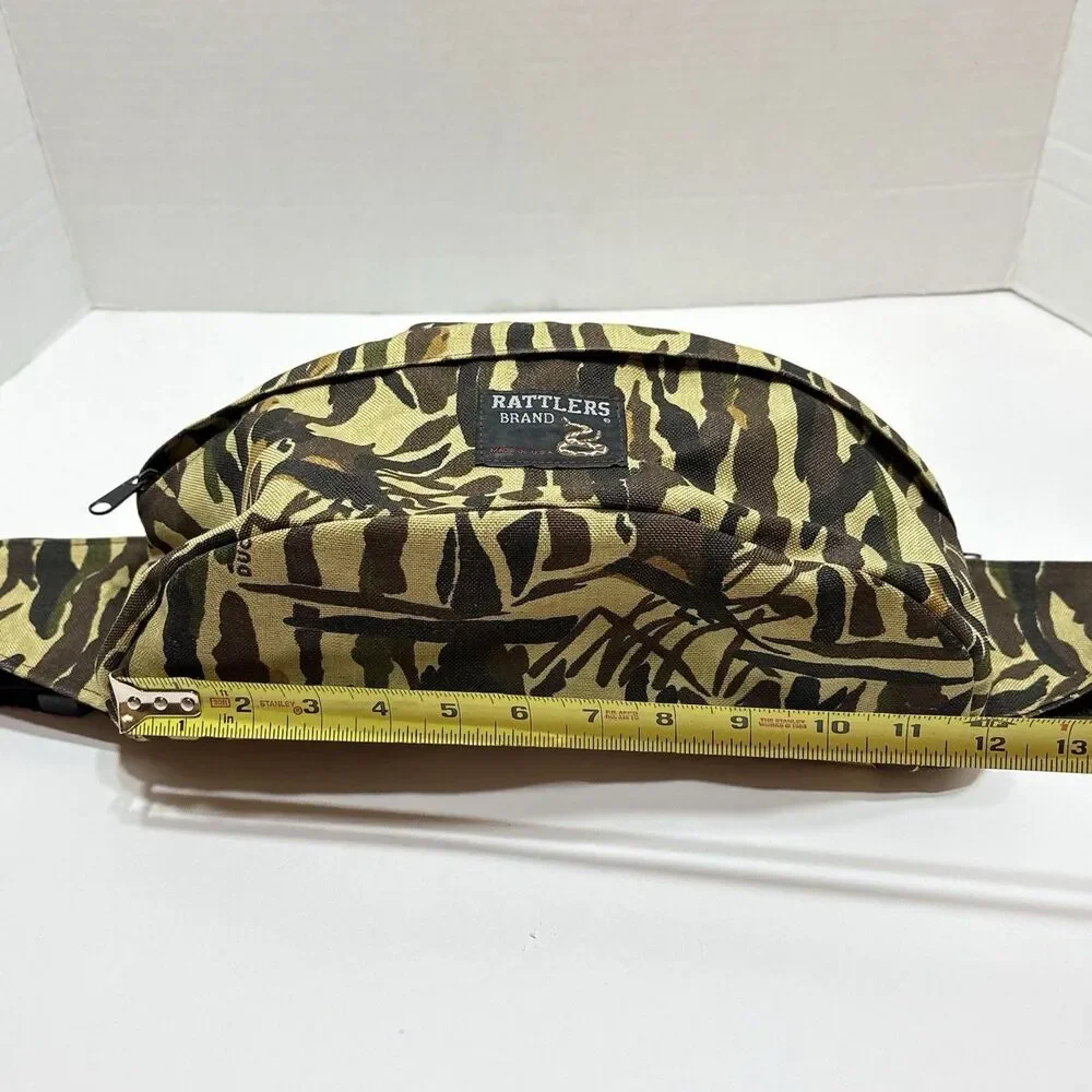 Vintage 80s 90s Rattlers Brand x Ducks Unlimited Tiger Stripe Camo Fanny Pack